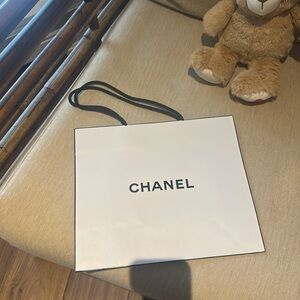Chanel White paper Shopping Bag